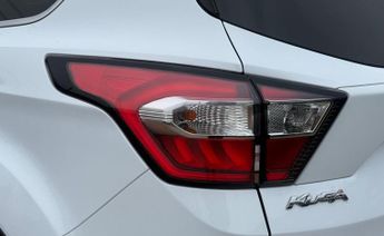 Ford Kuga 1.5T EcoBoost Titanium Auto AWD Euro 6 (s/s) 5dr