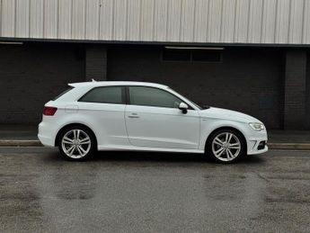 Audi A3 2.0 TDI S line S Tronic Euro 5 (s/s) 3dr