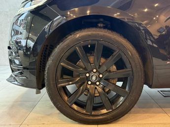 Land Rover Range Rover Velar 2.0 D180 R-Dynamic HSE Auto 4WD Euro 6 (s/s) 5dr