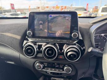 Nissan Juke 1.0 DIG-T Premiere Edition DCT Auto Euro 6 (s/s) 5dr