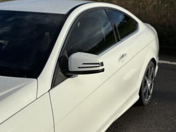 MERCEDES-BENZ C CLASS 2.1 C250 CDI AMG Sport Edition