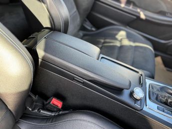 MERCEDES-BENZ C CLASS 2.1 C250 CDI AMG Sport Edition