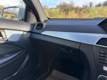MERCEDES-BENZ C CLASS 2.1 C250 CDI AMG Sport Edition