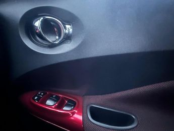 Nissan Juke 1.6 Acenta Premium XTRON Euro 5 5dr