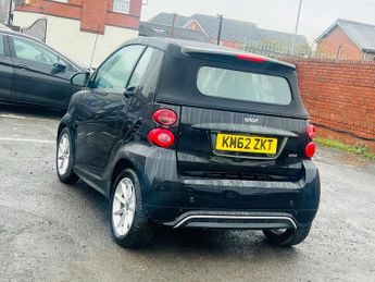 Smart fortwo 1.0 MHD Passion Cabriolet SoftTouch Euro 5 (s/s) 2dr