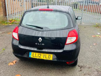 Renault Clio 1.6 VVT Dynamique TomTom Auto Euro 5 5dr