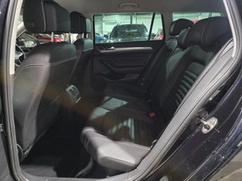 Volkswagen Passat 1.5 TSI EVO SEL DSG Euro 6 (s/s) 5dr