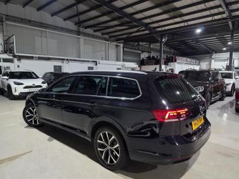 Volkswagen Passat 1.5 TSI EVO SEL DSG Euro 6 (s/s) 5dr