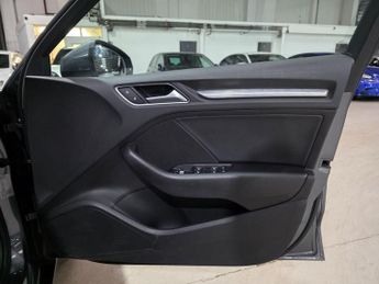 Audi A3 1.5 TFSI CoD 35 Sport S Tronic Euro 6 (s/s) 4dr