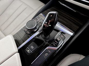 BMW 5 Series 2.0 530e 9.2kWh SE Auto Euro 6 (s/s) 4dr