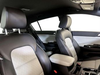 Kia Sportage 1.6 CRDi MHEV GT-Line DCT AWD Euro 6 (s/s) 5dr