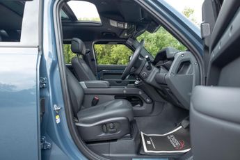 Land Rover Defender 110 3.0 D300 MHEV X-Dynamic HSE Auto 4WD Euro 6 (s/s) 5dr