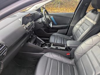 Citroen e-C4 50kWh Shine Plus Auto 5dr (7.4kW Charger)