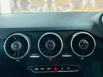 Audi TT 2.0 TFSI Black Edition S Tronic quattro Euro 6 (s/s) 3dr