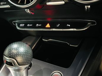 Audi TT 2.0 TFSI Black Edition S Tronic quattro Euro 6 (s/s) 3dr