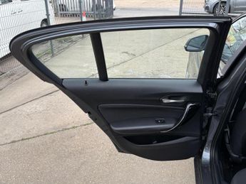 BMW 1 Series 2.0 118d Sport Auto Euro 6 (s/s) 5dr