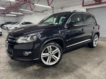 Volkswagen Tiguan 2.0 TDI BlueMotion Tech R-Line 4WD Euro 5 (s/s) 5dr (Nav)