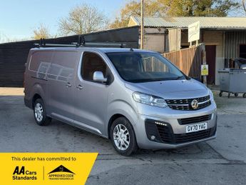 Vauxhall Vivaro 2.0 Turbo D 3100 Sportive L2 H1 Euro 6 (s/s) 5dr