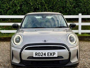 MINI Hatch 1.5 Cooper Classic Steptronic Euro 6 (s/s) 3dr
