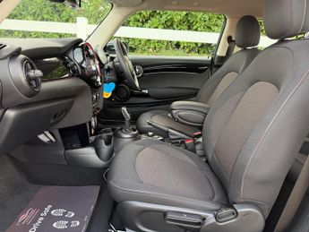 MINI Hatch 1.5 Cooper Classic Steptronic Euro 6 (s/s) 3dr