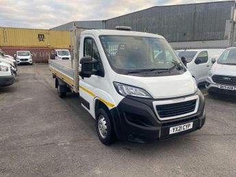 Peugeot Boxer 2.2 BlueHDi 335 Built for Business Curtainside Chassis Cab L3 Eu
