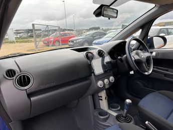 Mitsubishi Colt 1.1 Blue 3dr