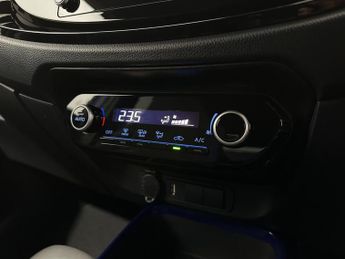Toyota Aygo X 1.0 VVT-i Edge x-shift Euro 6 (s/s) 5dr