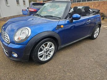 MINI Convertible 1.6 Cooper D Convertible 2dr Diesel Manual Euro 5 (s/s) (112 ps)