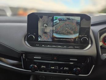 Nissan Qashqai 1.3 DIG-T MHEV Premiere Edition XTRON Euro 6 (s/s) 5dr