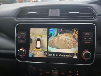 Nissan Leaf 40kWh Tekna Auto 5dr