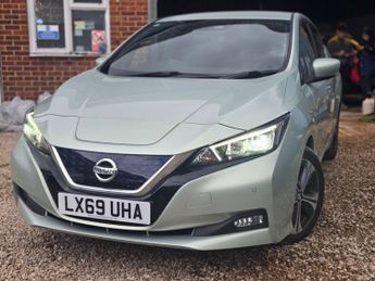 Nissan Leaf 40kWh Tekna Auto 5dr
