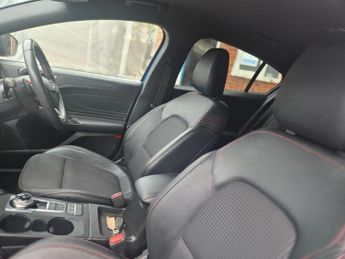 Ford Focus 1.0T EcoBoost ST-Line X Auto Euro 6 (s/s) 5dr