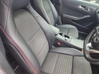 Mercedes-Benz A Class 2.1 A200d AMG Line (Premium Plus) 7G-DCT Euro 6 (s/s) 5dr