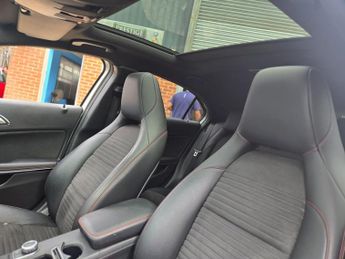 Mercedes-Benz A Class 2.1 A200d AMG Line (Premium Plus) 7G-DCT Euro 6 (s/s) 5dr