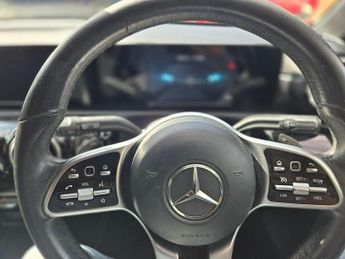 Mercedes-Benz A Class 1.5 A180d Sport 7G-DCT Euro 6 (s/s) 5dr