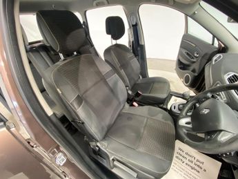 Renault Scenic 1.5 dCi Dynamique Euro 4 5dr