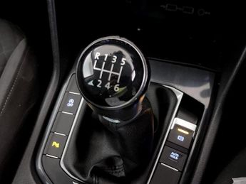 Volkswagen Tiguan 2.0 TDI SE Navigation 4Motion Euro 6 (s/s) 5dr