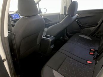 Peugeot 2008 1.2 PureTech Signature Euro 6 (s/s) 5dr