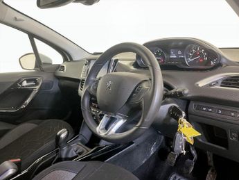 Peugeot 2008 1.2 PureTech Signature Euro 6 (s/s) 5dr