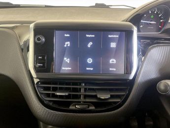 Peugeot 2008 1.2 PureTech Signature Euro 6 (s/s) 5dr