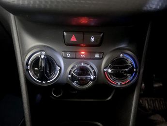 Peugeot 2008 1.2 PureTech Signature Euro 6 (s/s) 5dr