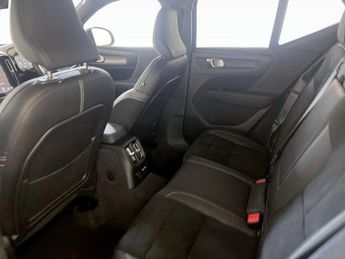 Volvo XC40 1.5h T4 Recharge 10.7kWh R-Design Auto Euro 6 (s/s) 5dr