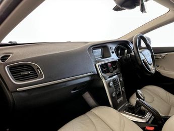 Volvo V40 1.6 D2 SE Lux Euro 5 (s/s) 5dr