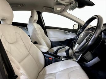 Volvo V40 1.6 D2 SE Lux Euro 5 (s/s) 5dr