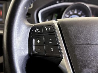 Volvo V40 1.6 D2 SE Lux Euro 5 (s/s) 5dr