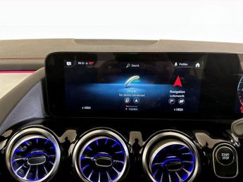 Mercedes-Benz EQA EQA 350 66.5kWh AMG Line Auto 4MATIC 5dr