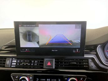 Audi A4 Avant 2.0 TFSI 40 Black Edition S Tronic Euro 6 (s/s) 5dr