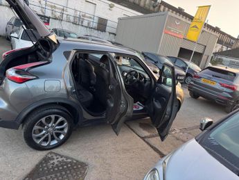 Nissan Juke 1.6 Tekna XTRON Euro 6 5dr