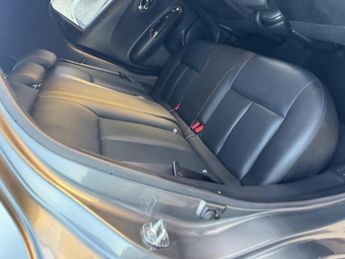 Nissan Juke 1.6 Tekna XTRON Euro 6 5dr