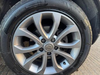 Nissan Juke 1.6 Tekna XTRON Euro 6 5dr